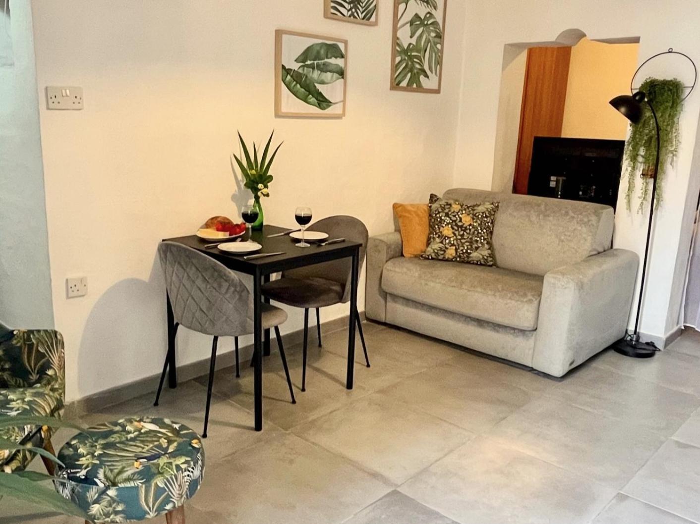 Cozy Flat. Swim Beach 2 Minutes Walk. The Old Valletta Mcri1-1 ภายนอก รูปภาพ